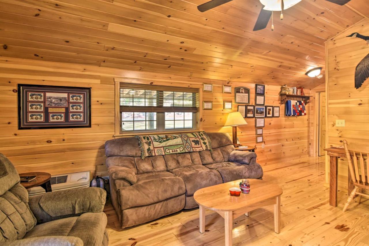 Hooah Cabin Retreat With Grill And Step-Free Access Parsons Exterior foto